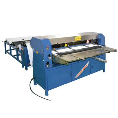 EPS molding machine